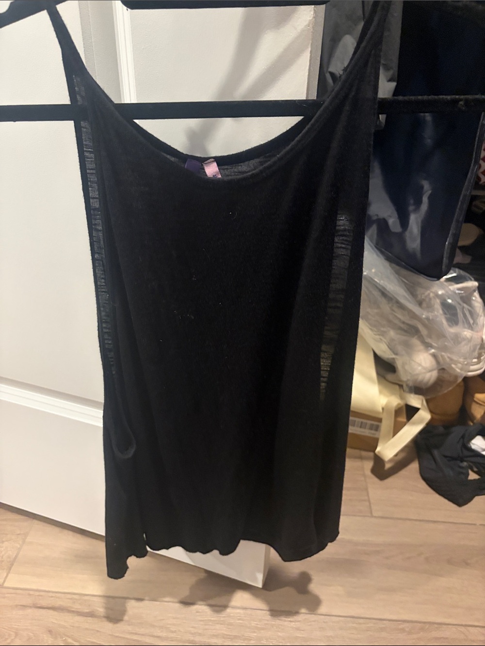 Emma & Sam Black Scoop Neck Camisole